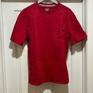 Men’s wrangler workwear T-shirt, size large red